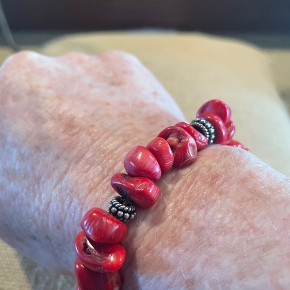 Red bracelet. - Picture 2 of 2